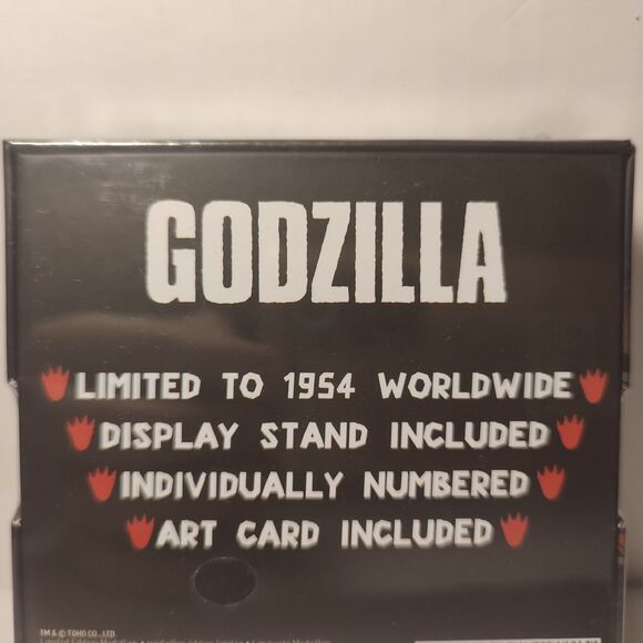 Godzilla King Of The Monsters Limited Edition Medallion & Statue Figurines Set - Picture 3 of 8